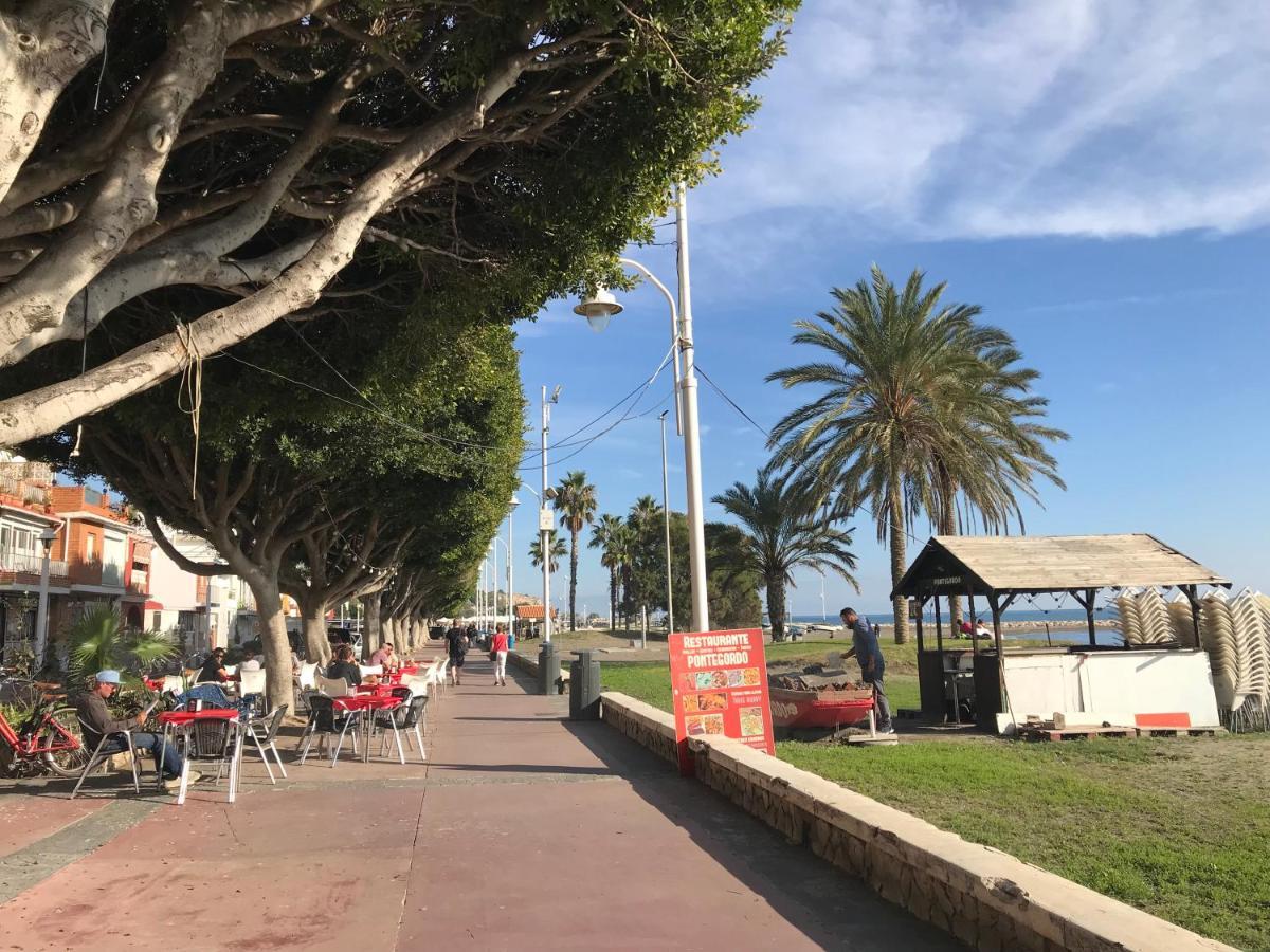 Malaga Beach House, 2 City Bikes, 2 Children'S Bikes, Wifi, Big Terrace, Bbq, Family, Childfriendly Málaga Exterior foto