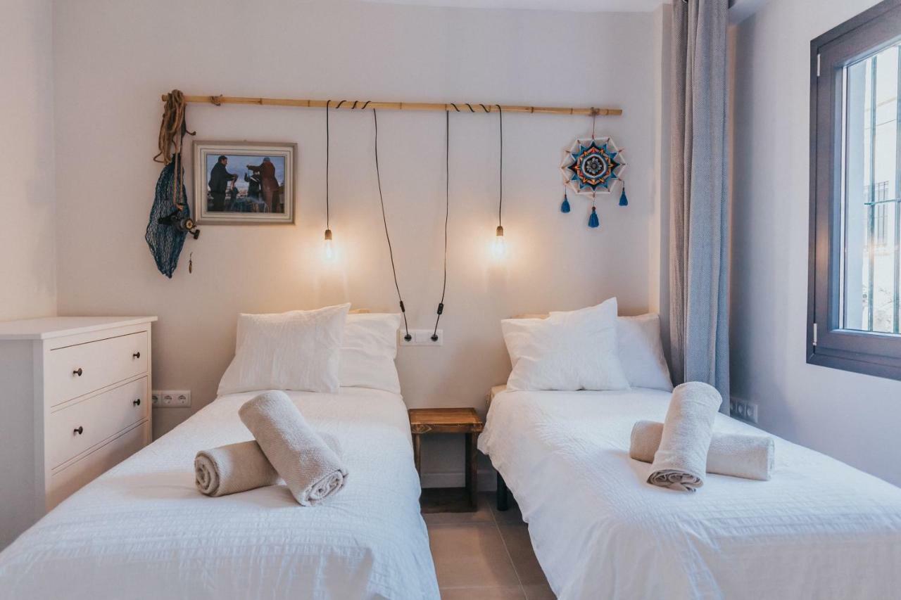 Malaga Beach House, 2 City Bikes, 2 Children'S Bikes, Wifi, Big Terrace, Bbq, Family, Childfriendly Málaga Exterior foto